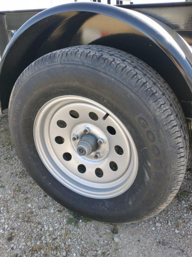 New 2022 L&O Manufacturing 61012U Utility Trailer