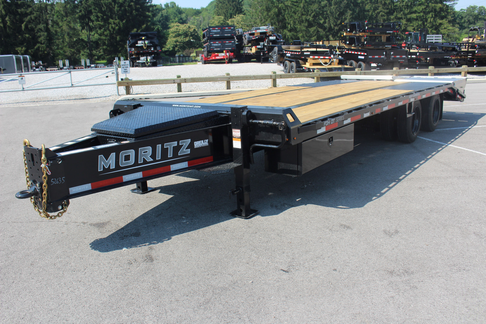 New 2025 Moritz FDPH DT 22' + 5' - Pintle Ring Deckover Equipment Trailer - 25900# GVW