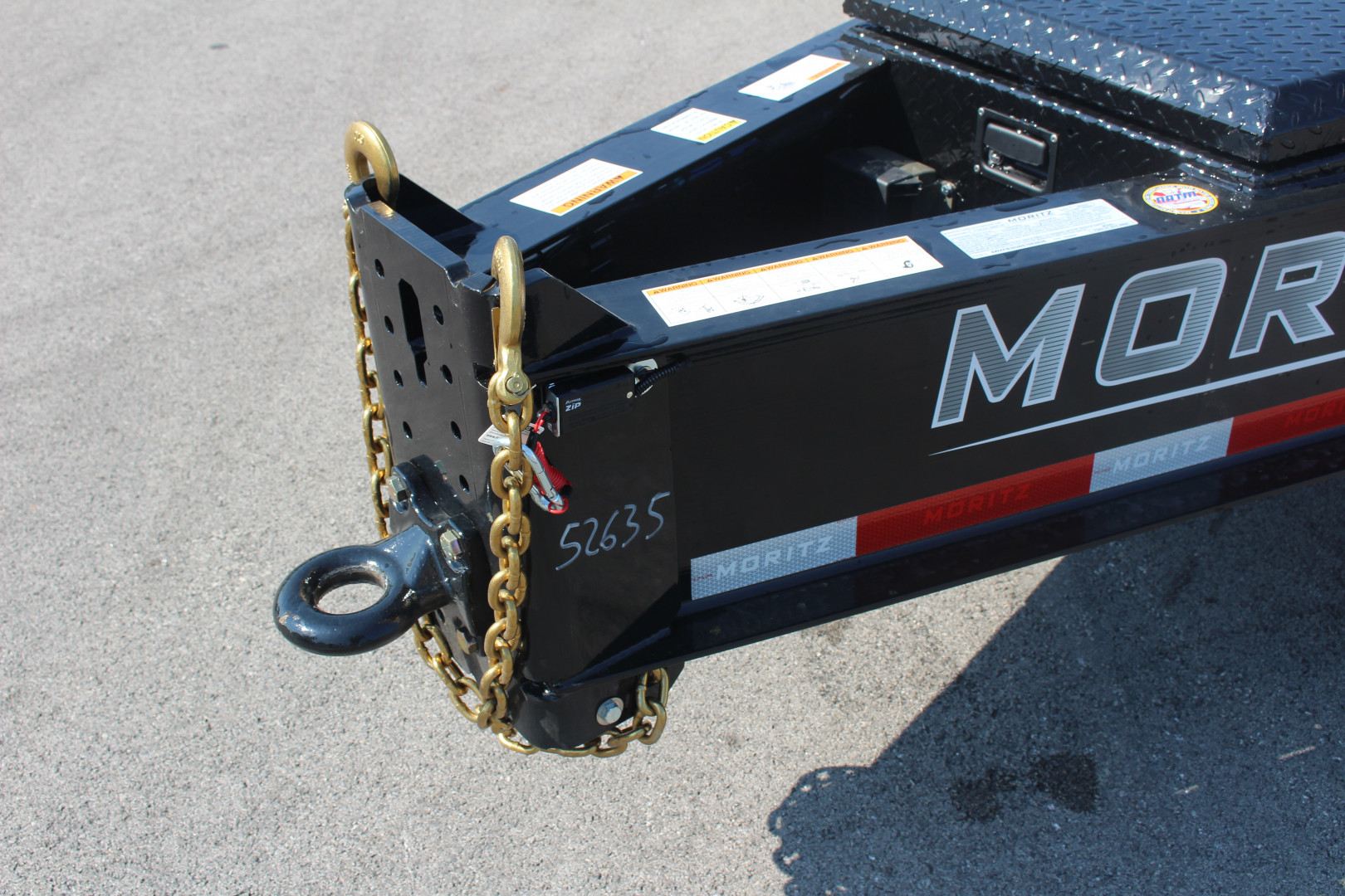 New 2025 Moritz FDPH DT 22' + 5' - Pintle Ring Deckover Equipment Trailer - 25900# GVW