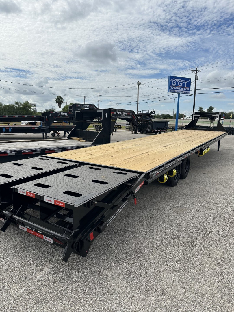 New 2024 40FT GN Flatbed Trailer