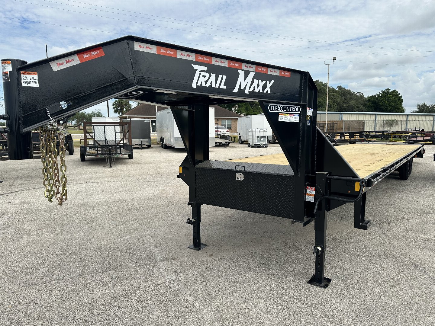 New 2024 40FT GN Flatbed Trailer