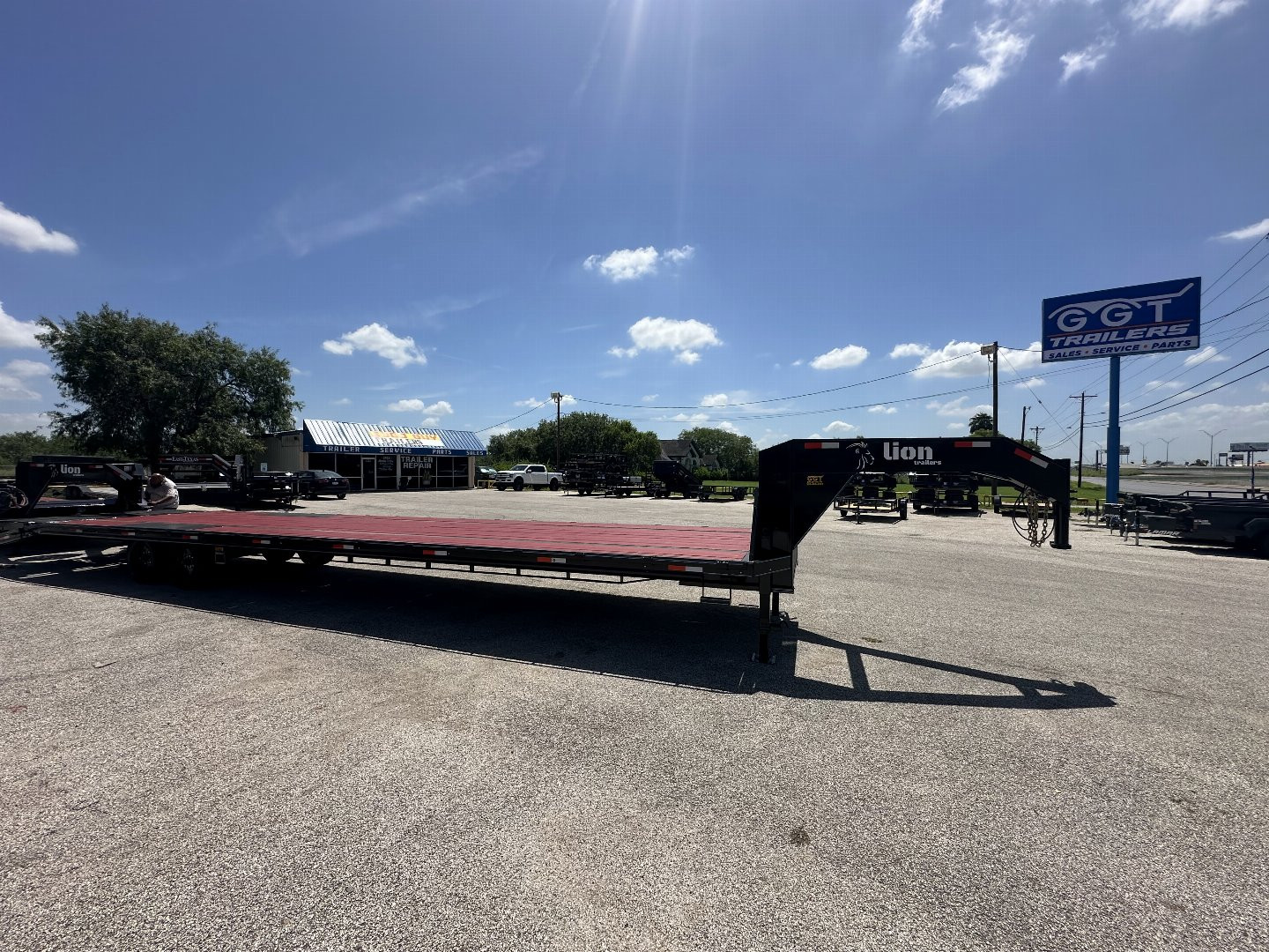 New 2024 40FT GN Flatbed Trailer
