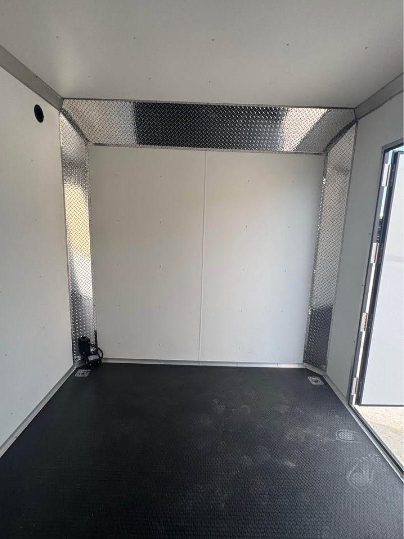 New 2025 Stealth Trailers 8.5X24 ALL ALUMINUM CAR HAULER WITH FULL ESCAPE DOOR & REMOVABLE FENDER! Car / Racing Trailer