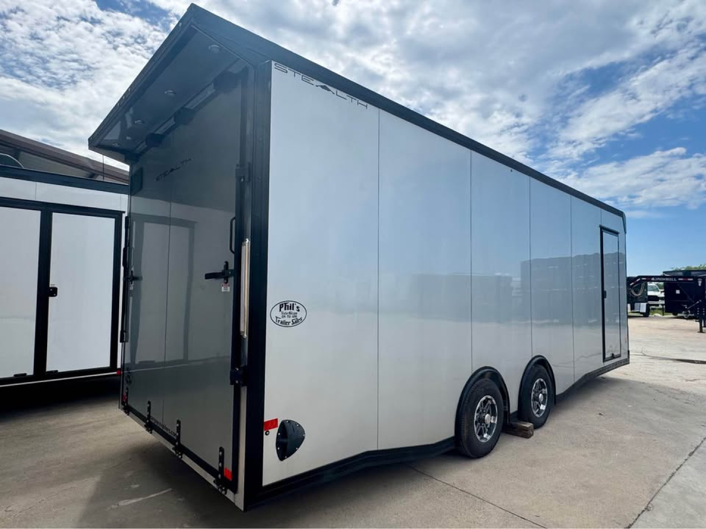 New 2025 Stealth Trailers 8.5X24 ALL ALUMINUM CAR HAULER WITH FULL ESCAPE DOOR & REMOVABLE FENDER! Car / Racing Trailer