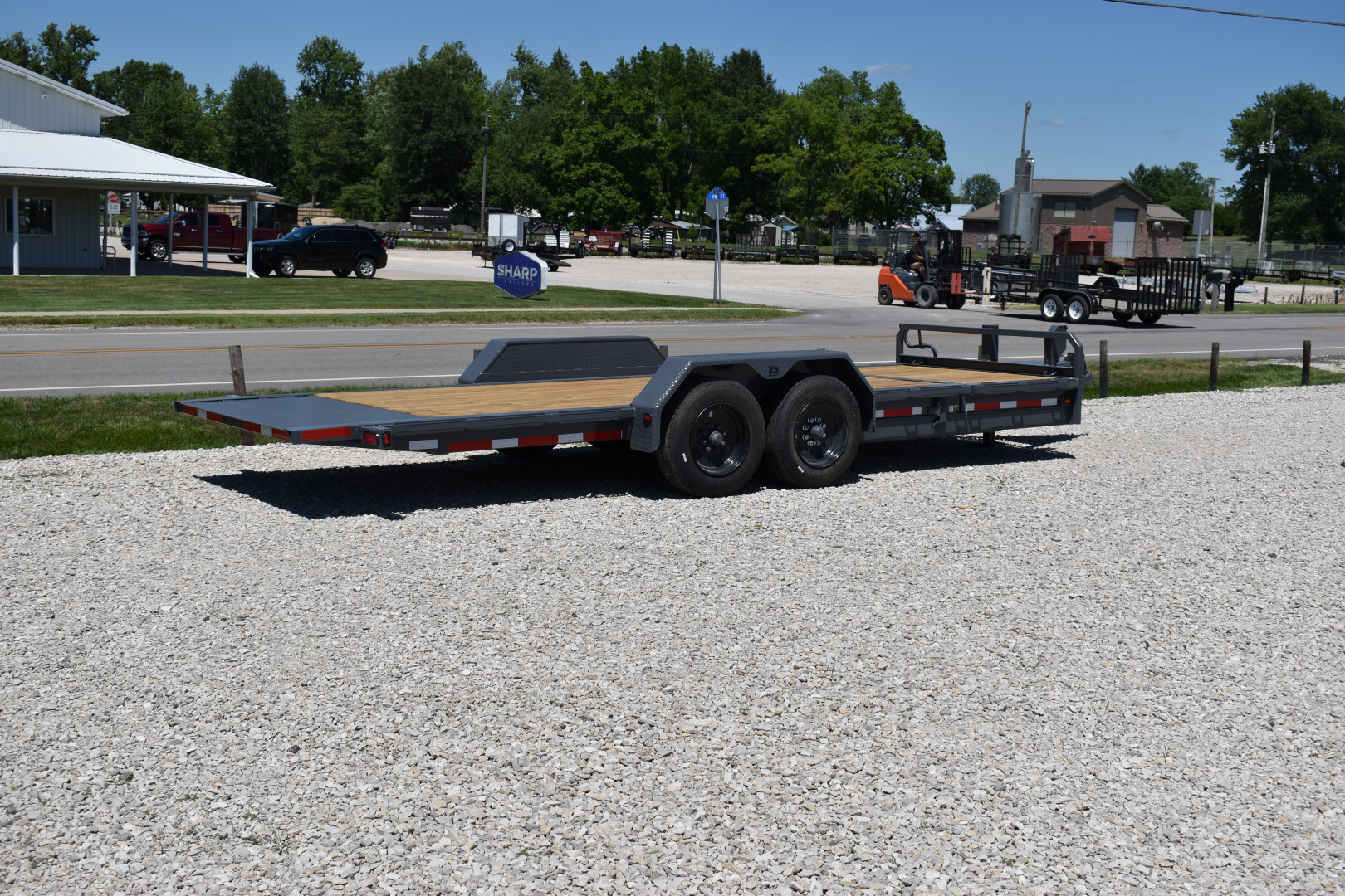 New 2025 CORNPRO UT-21 XT 8K Equipment Trailer