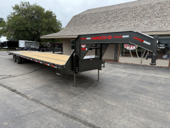 2026 102”x40’ MAXX-D GN Hydraulic Dovetail w/ Duals – YDX