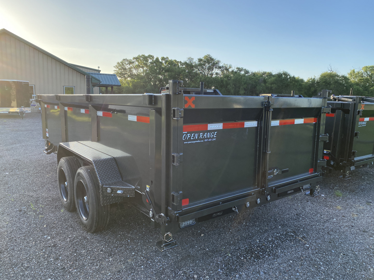 New 2026 MAXX-D DTX Dump Trailer 83x16