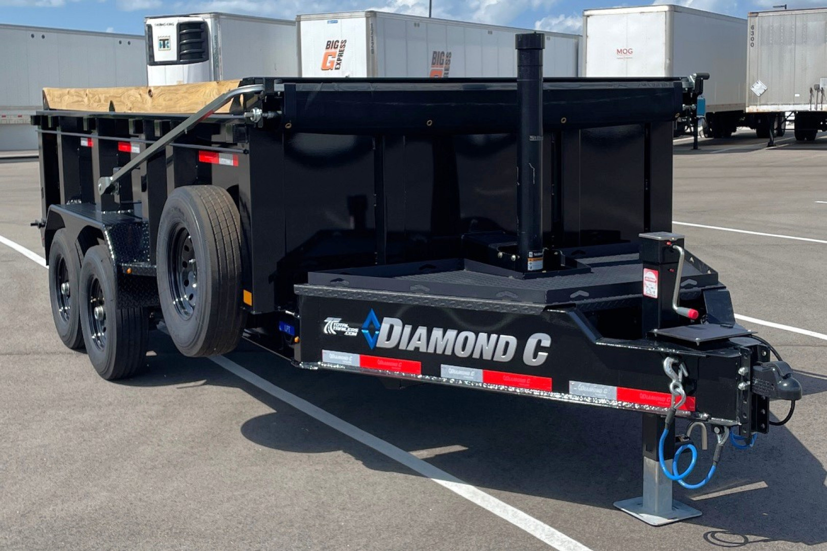 New Diamond C 14' LPT 207 Dump Trailer - 32" Sides, Board Brackets, Spare, Solar Charger