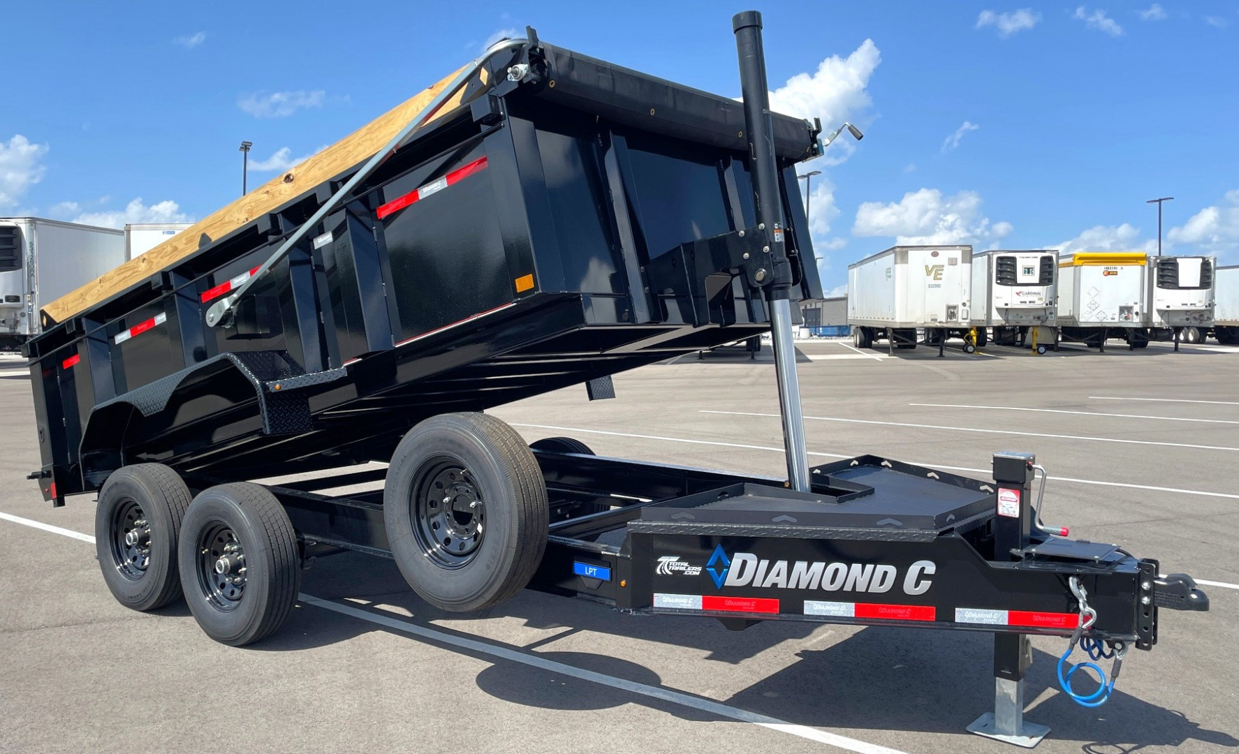 New Diamond C 14' LPT 207 Dump Trailer - 32" Sides, Board Brackets, Spare, Solar Charger