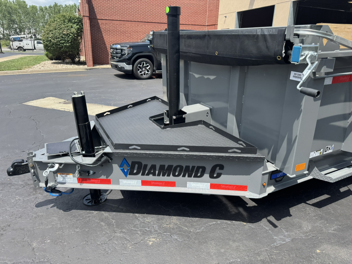 New 2025 Diamond C 82X14 LPT207 - PACESETTER EDITION TELESCOPIC DUMP TRAILER