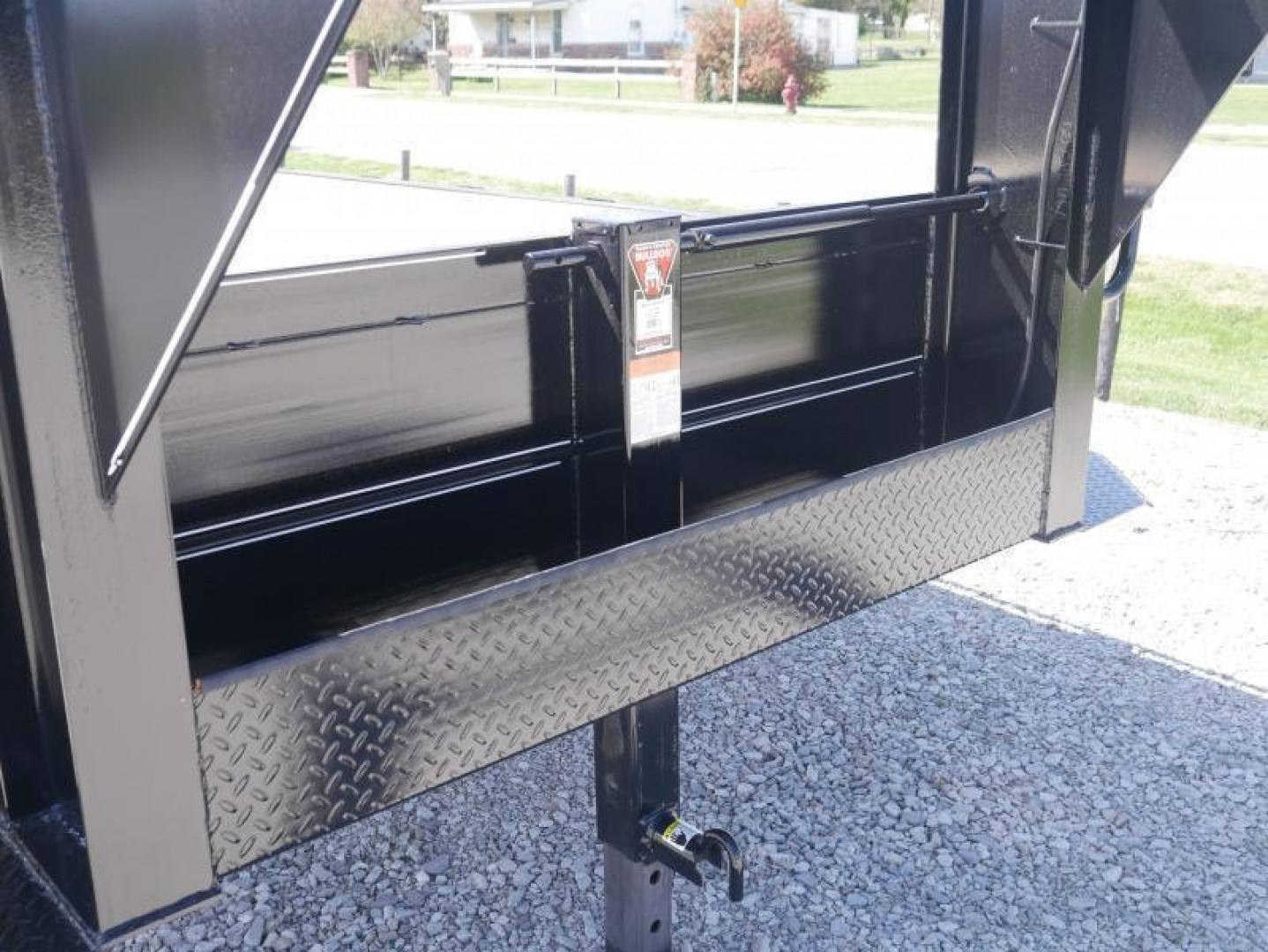 New 2025 CornPro 20+5 7K PRO RAMP GN Flatbed Trailer