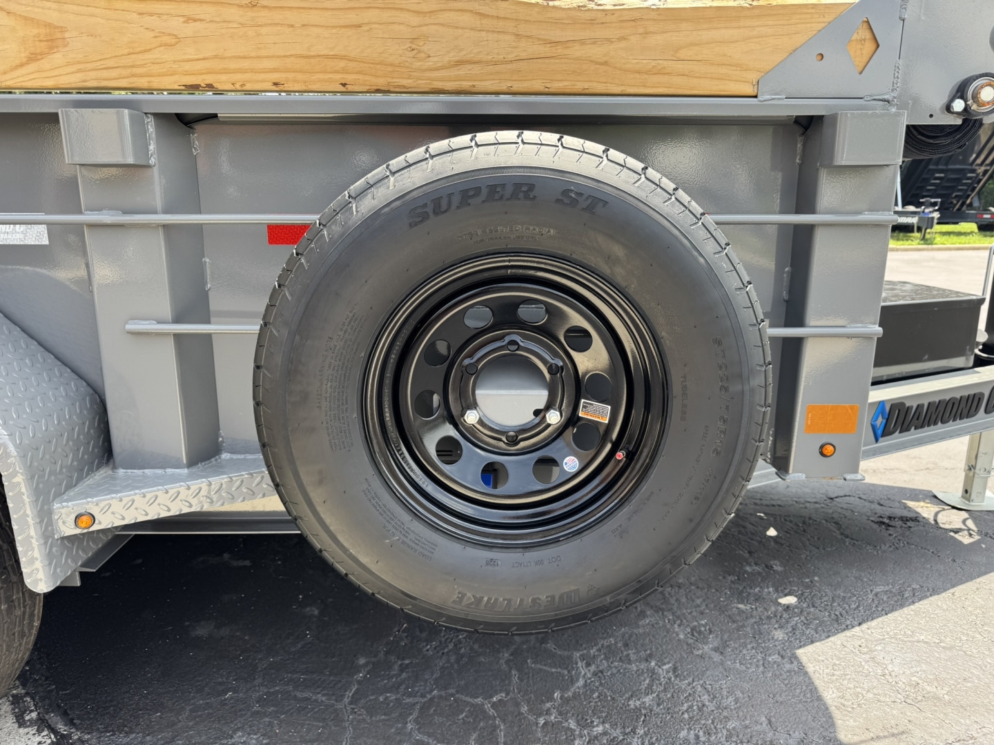 New 2025 Diamond C 77X12 MDT206 TELESCOPIC DUMP TRAILER