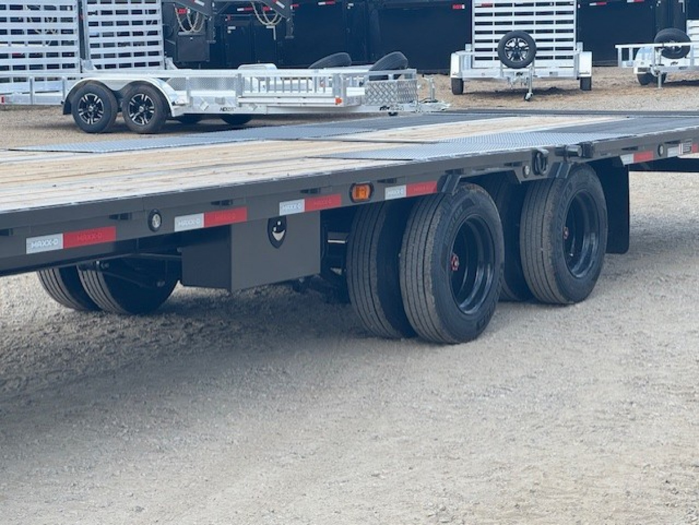 New 2026 MAXX-D YDB10234 Flatbed Trailer