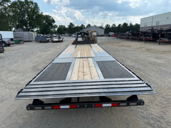 New 2026 MAXX-D YDB10234 Flatbed Trailer