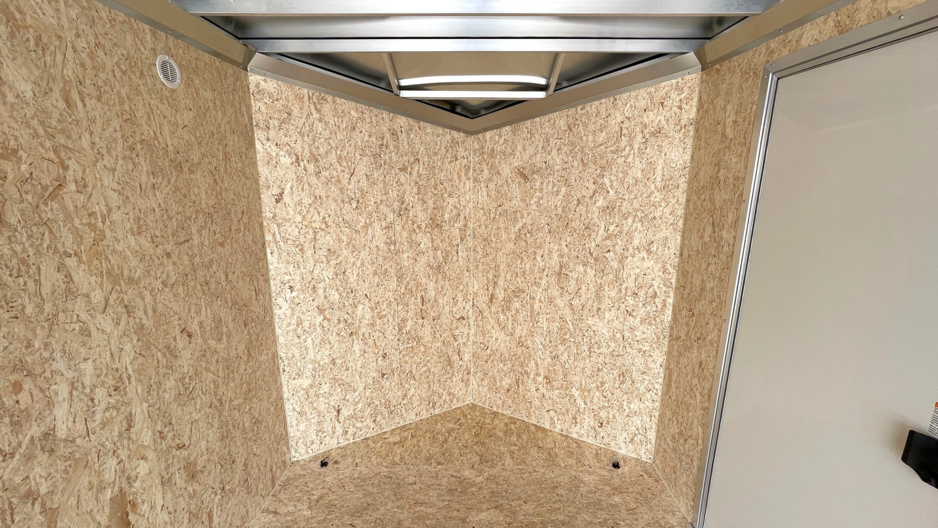New ATC 7x16 Sto 400 White Aluminum Enclosed Cargo Trailer: 7' Height, Aluminum Wheels