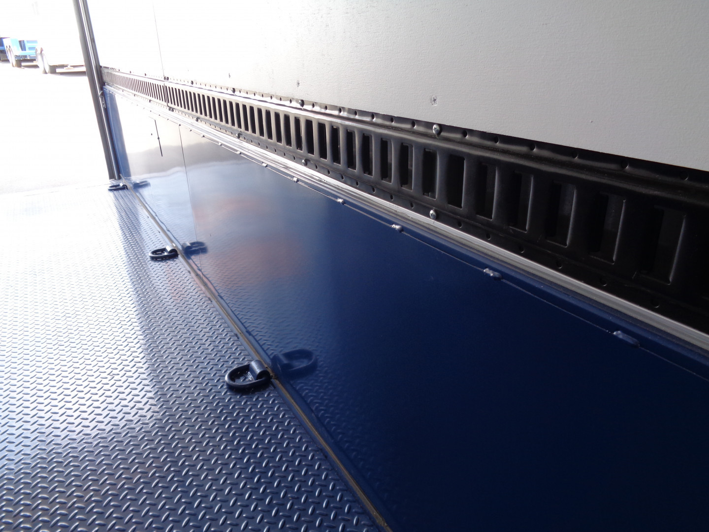 New 2025 Air Tow * E16- XL * 16Ft Enclosed Drop Deck Trailer