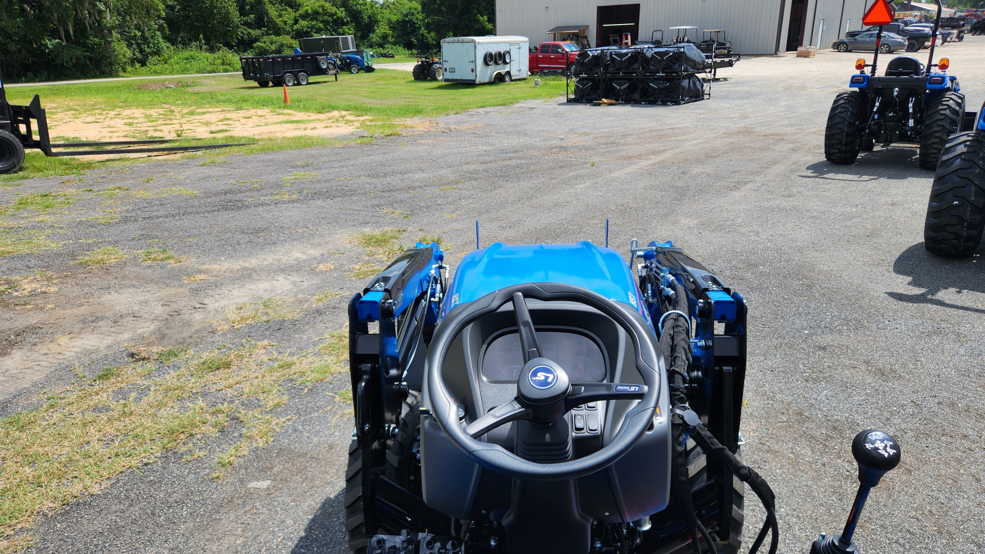 New 2025 LS Tractor MT226HE Tractor