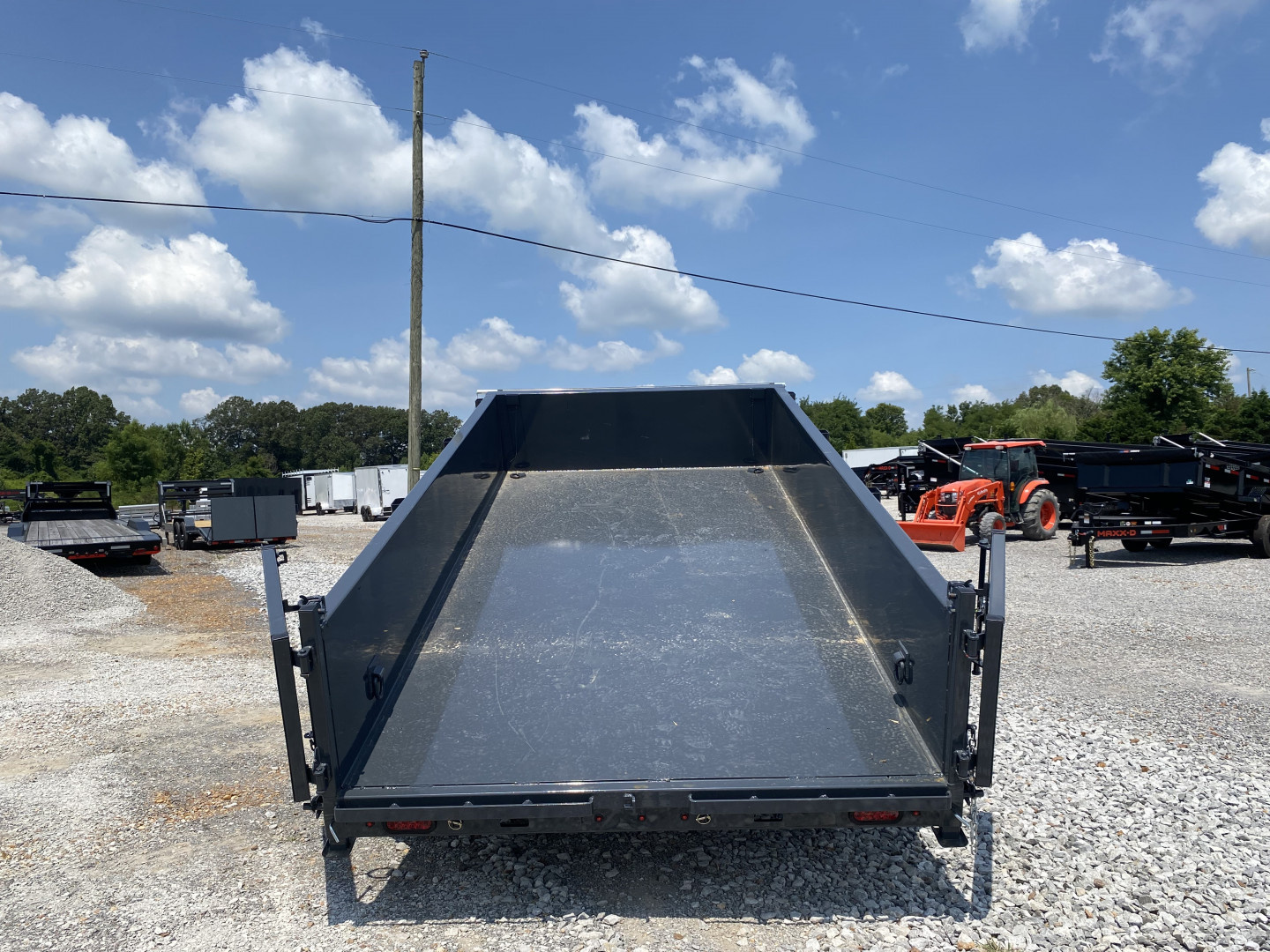 New 2026 Lamar Dump Trailer | 83" x 14' | 16K GVWR