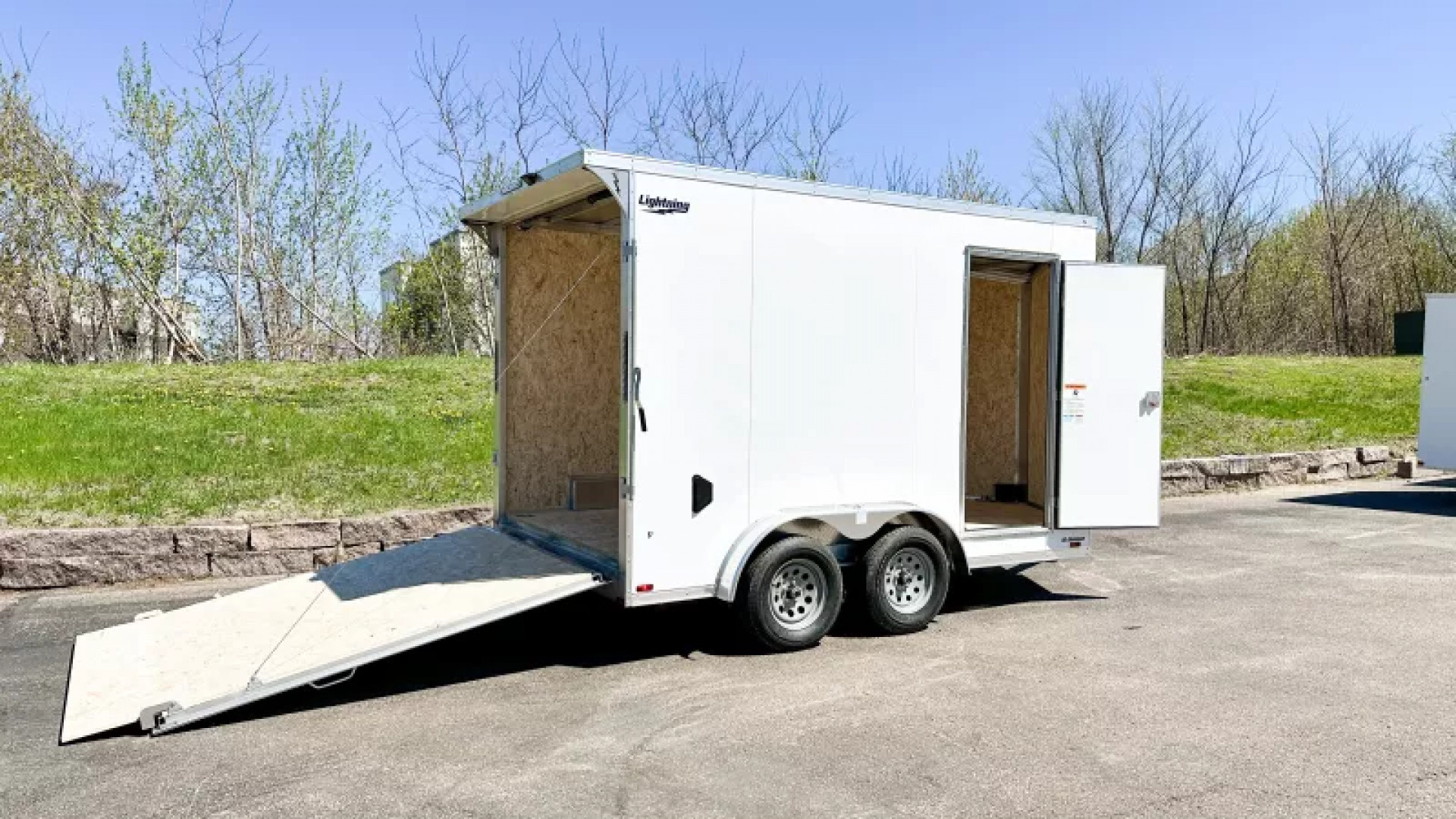 Trailer Rear Door Ramp New Lightning 7.5x12 Aluminum Enclosed Trailer - Rear ramp door for ...