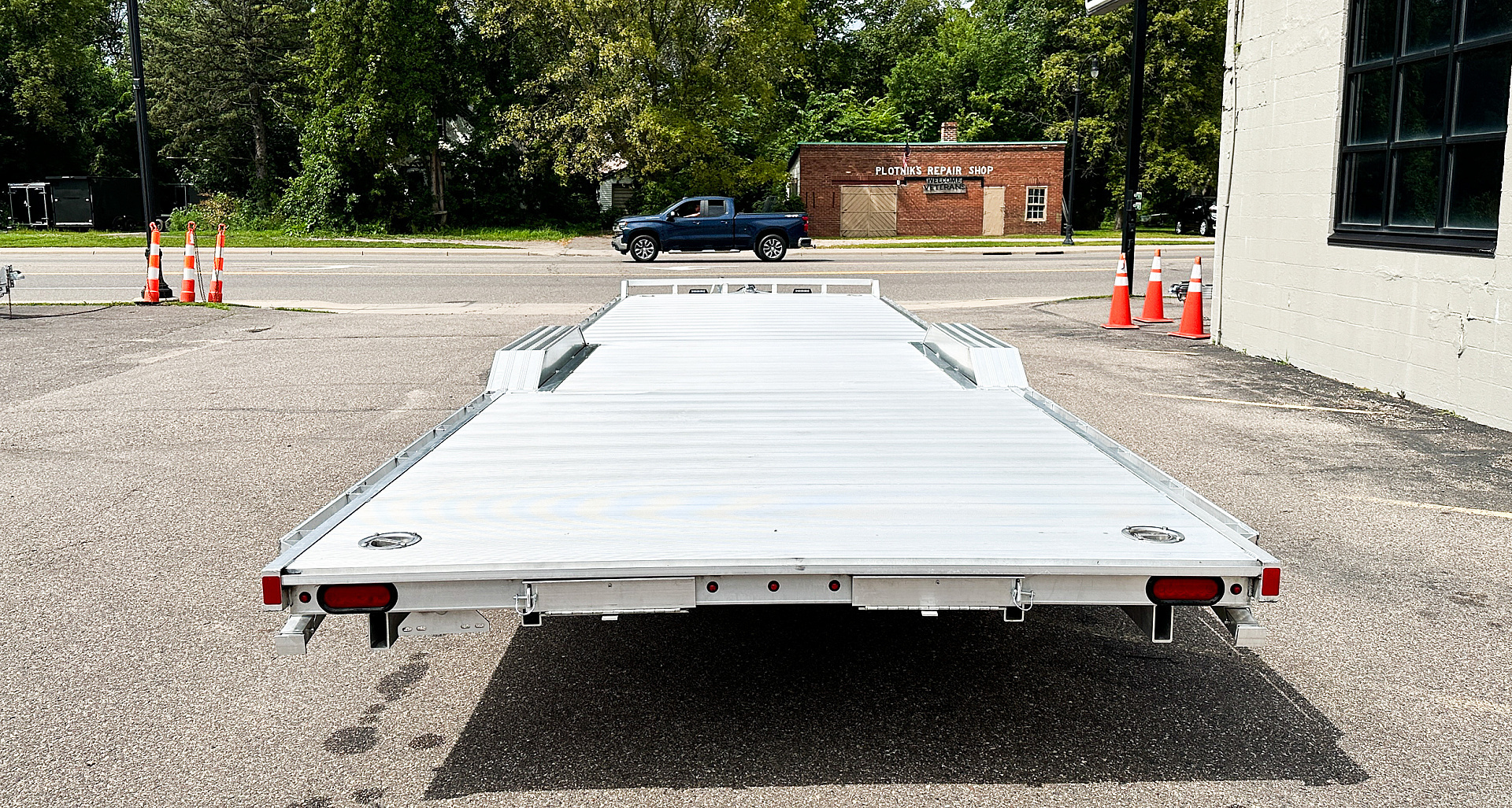 New Aluma Wide Body 10x28 Tandem Axle Equipment Hauler!