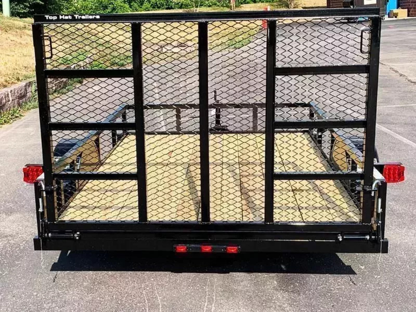 New Top Quality Top Hat 77x10 Open Utility Trailer - Rear Ramp!
