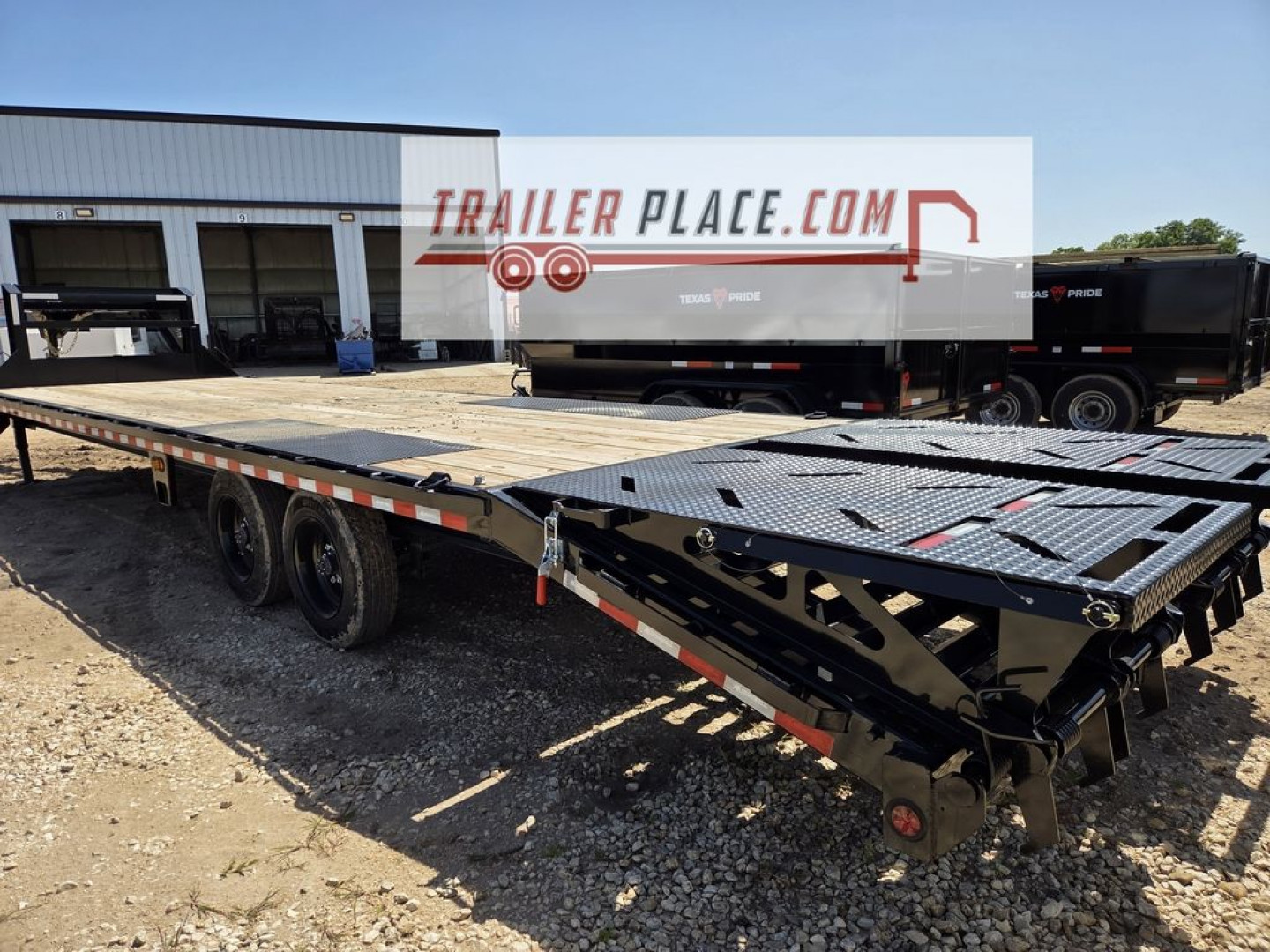 New 2026 IRON BULL 102"X32' 16K FDG W/RAMPAGE RAMPS