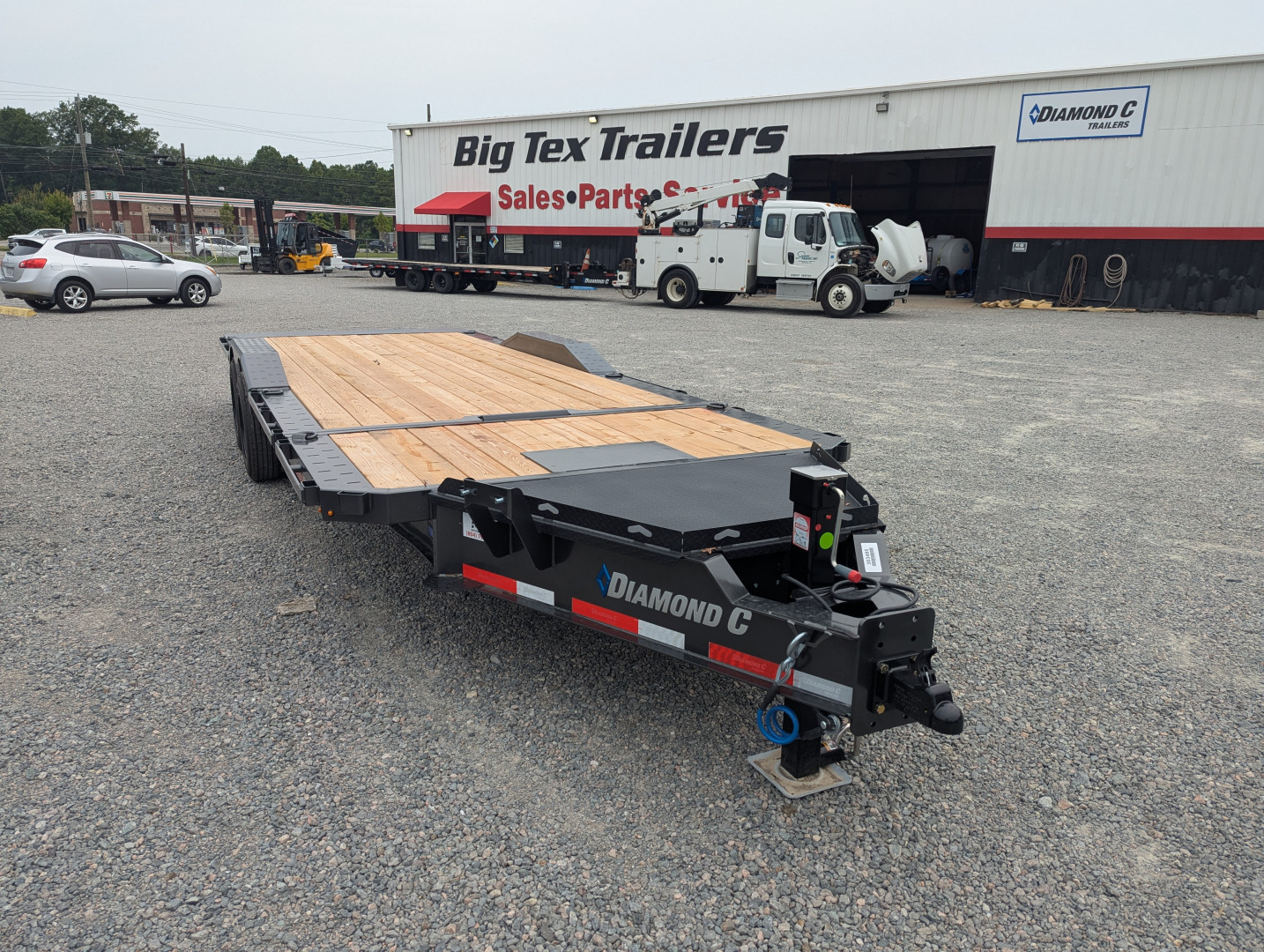 New 2025 Diamond C Trailers Diamond C HXD 208 22' Tilt Equipment Trailer Tilt Trailer