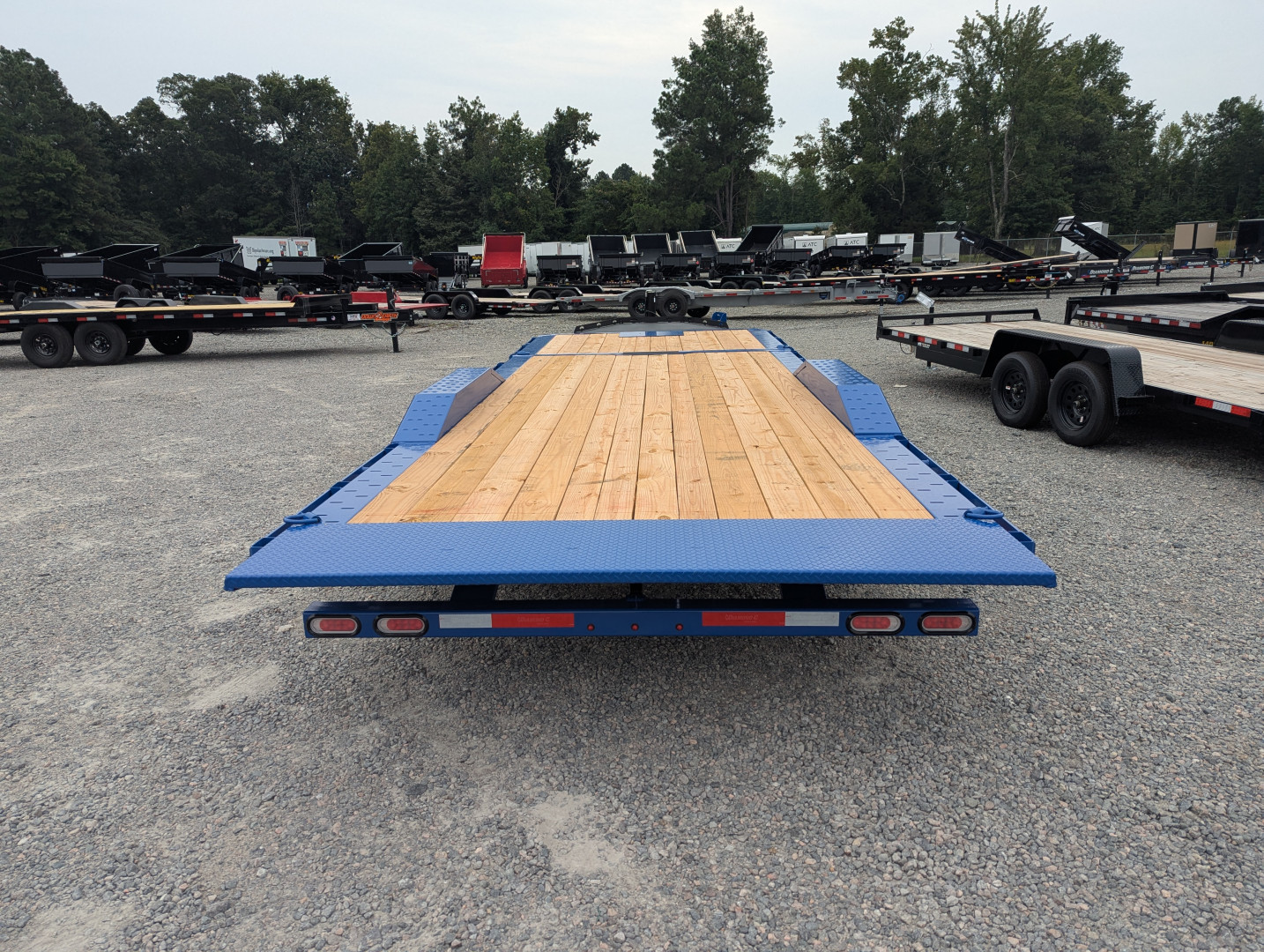 New 2025 Diamond C Trailers Diamond C HXD 208 24' Tilt Equipment Trailer