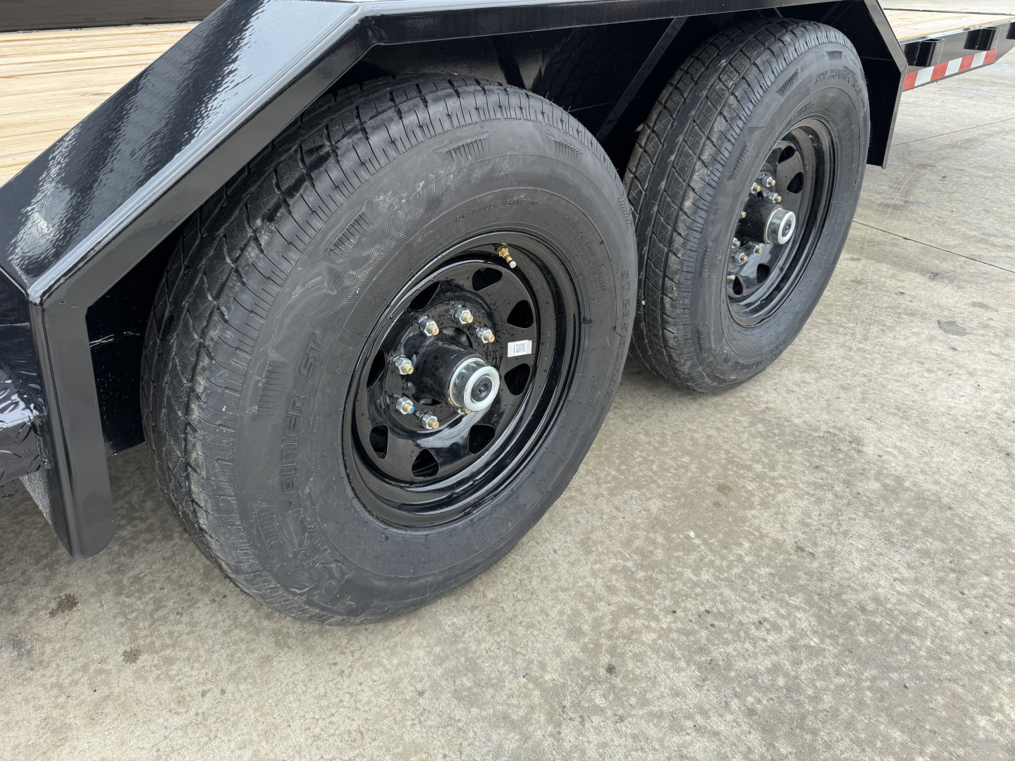 New NEW 2025 H&H Speedloader 22’ POWER TILTbed flatbed Trailer 2-7000 lb axles =14K DRIVE OVER FENDERS