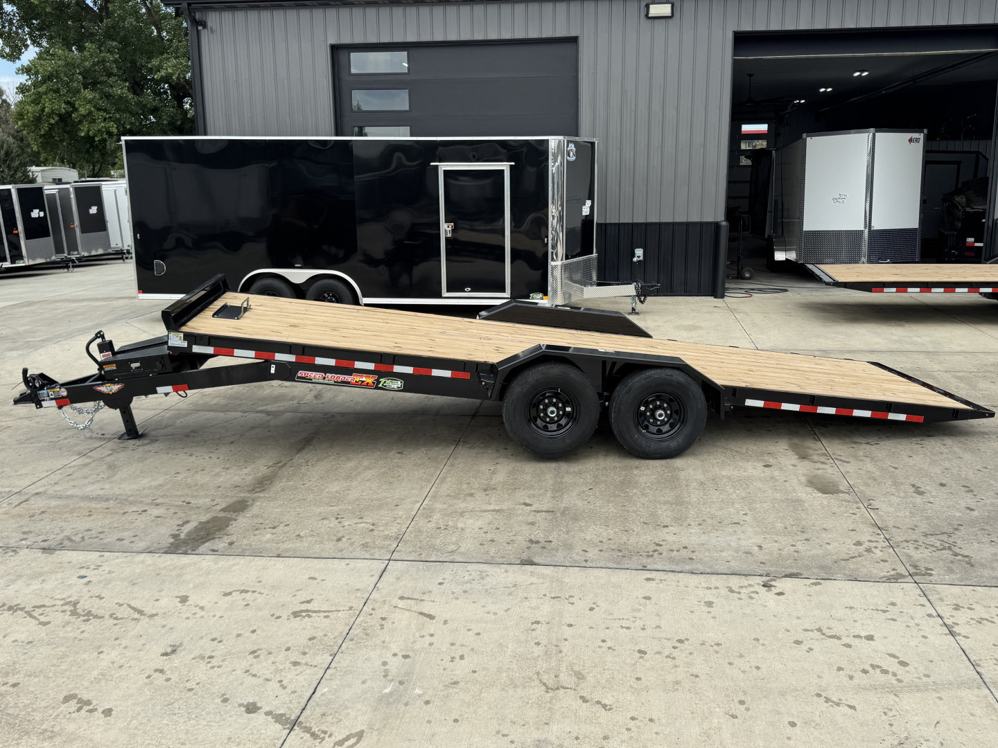 New NEW 2025 H&H Speedloader 22’ POWER TILTbed flatbed Trailer 2-7000 lb axles =14K DRIVE OVER FENDERS