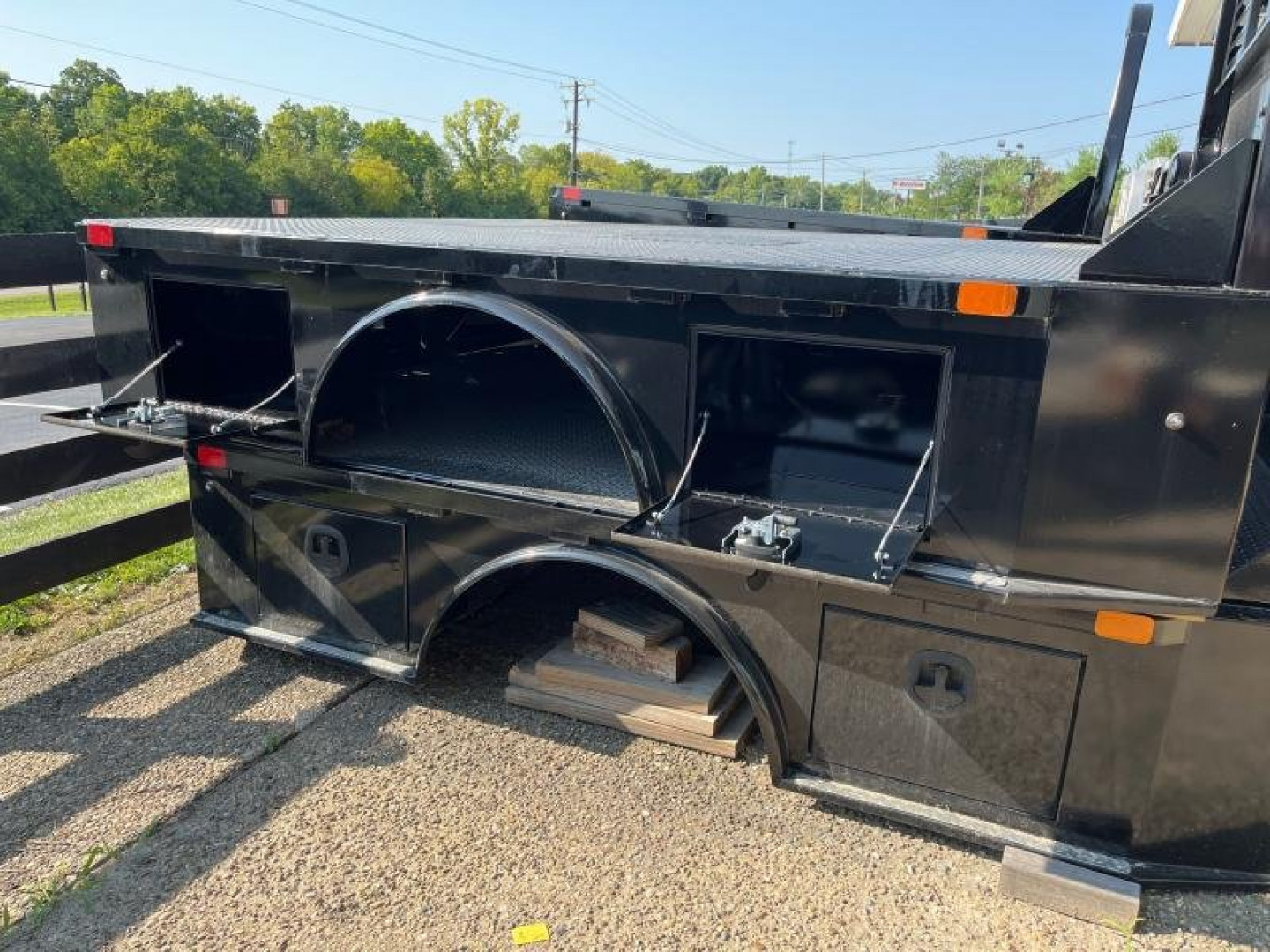 New 2024 Bedrock GRANITE DUAL WHEEL DODGE RAM Flat Decks