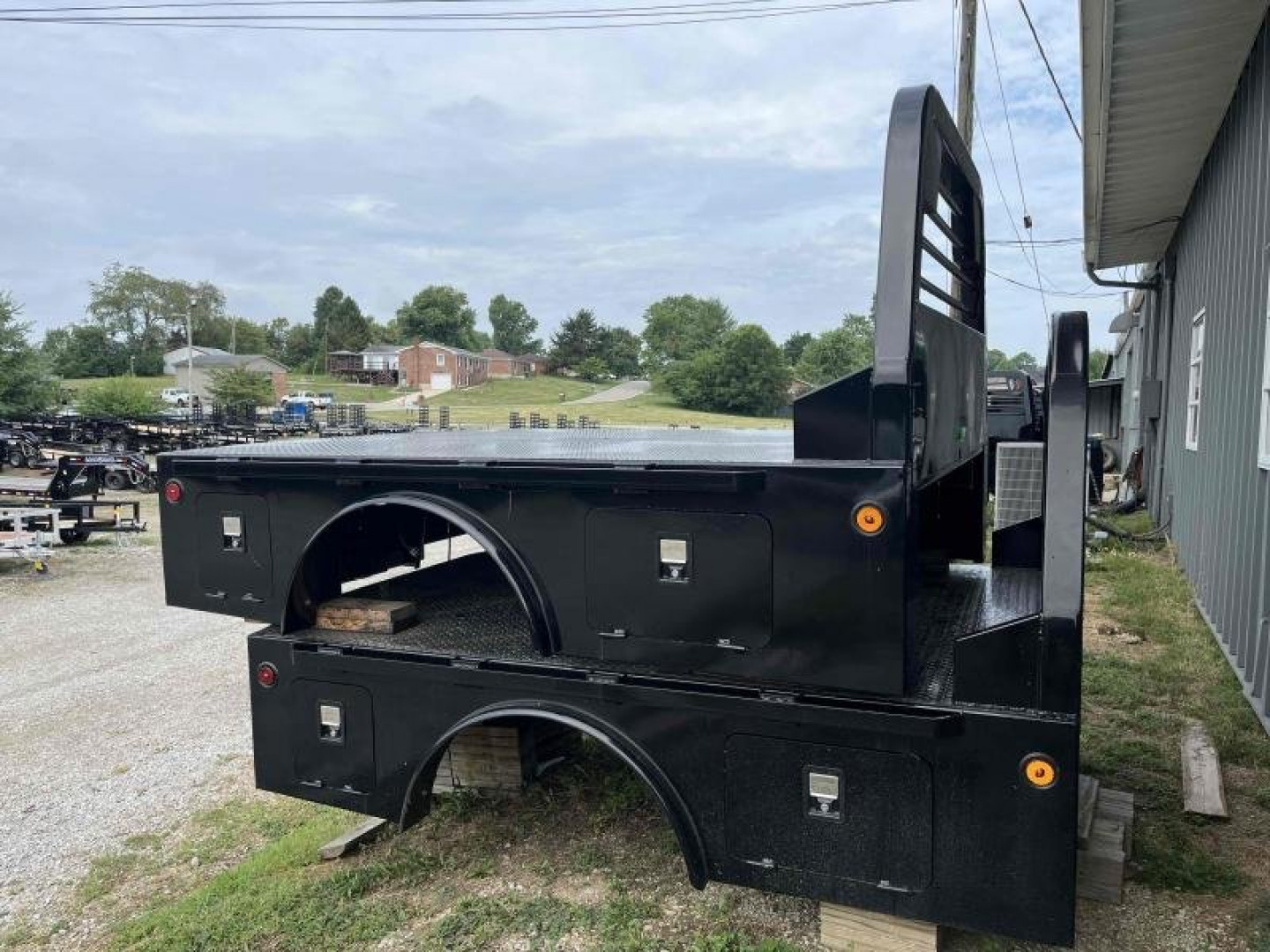 New 2024 Norstar ST SINGLE REAR WHEEL, LONG BED Flat Decks