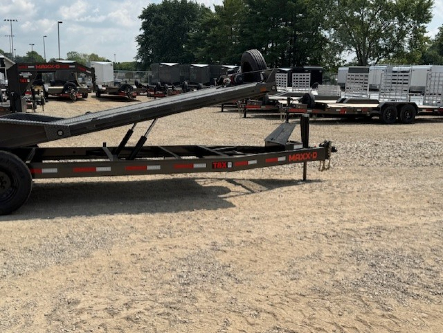 New 2026 MAXX-D T8X10224 Tilt Trailer