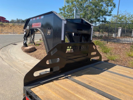 New 102x36 Tandem Axle 25.9K Gooseneck Flatbed w/Duals