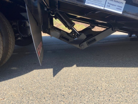 New 102x36 Tandem Axle 25.9K Gooseneck Flatbed w/Duals