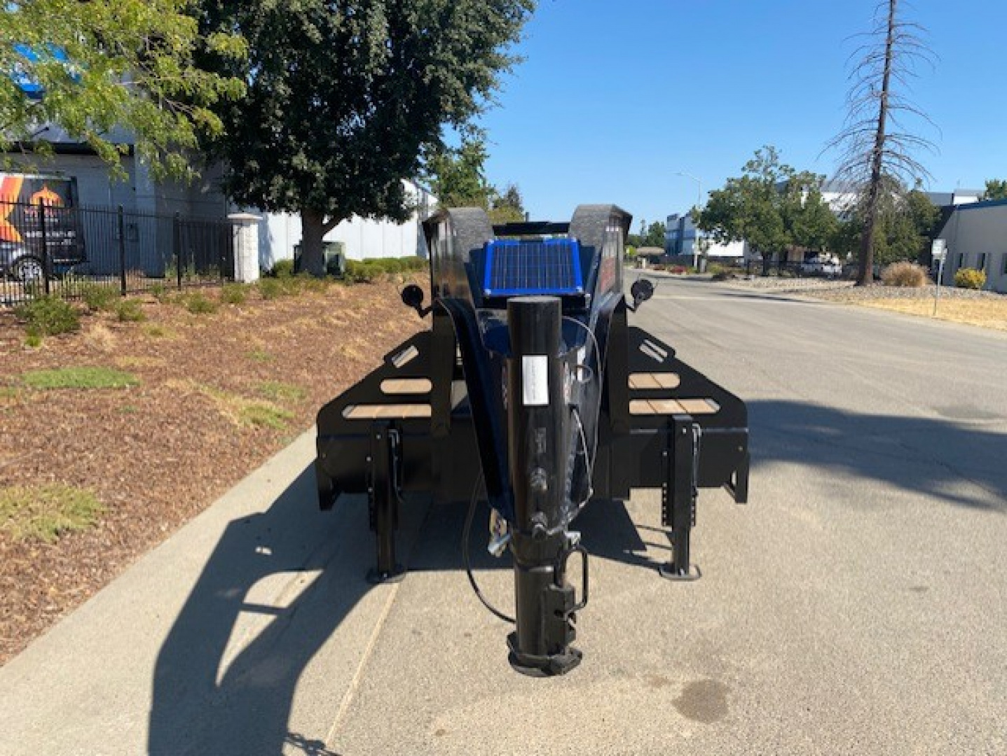 New 102x36 Tandem Axle 25.9K Flatbed w/Duals