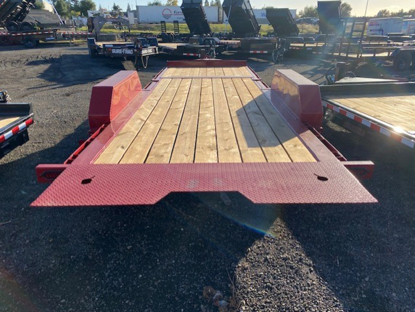 New 83x22 Tandem Axle 15.4K Tilt Trailer