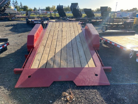 New 83x22 Tandem Axle 15.4K Tilt Trailer