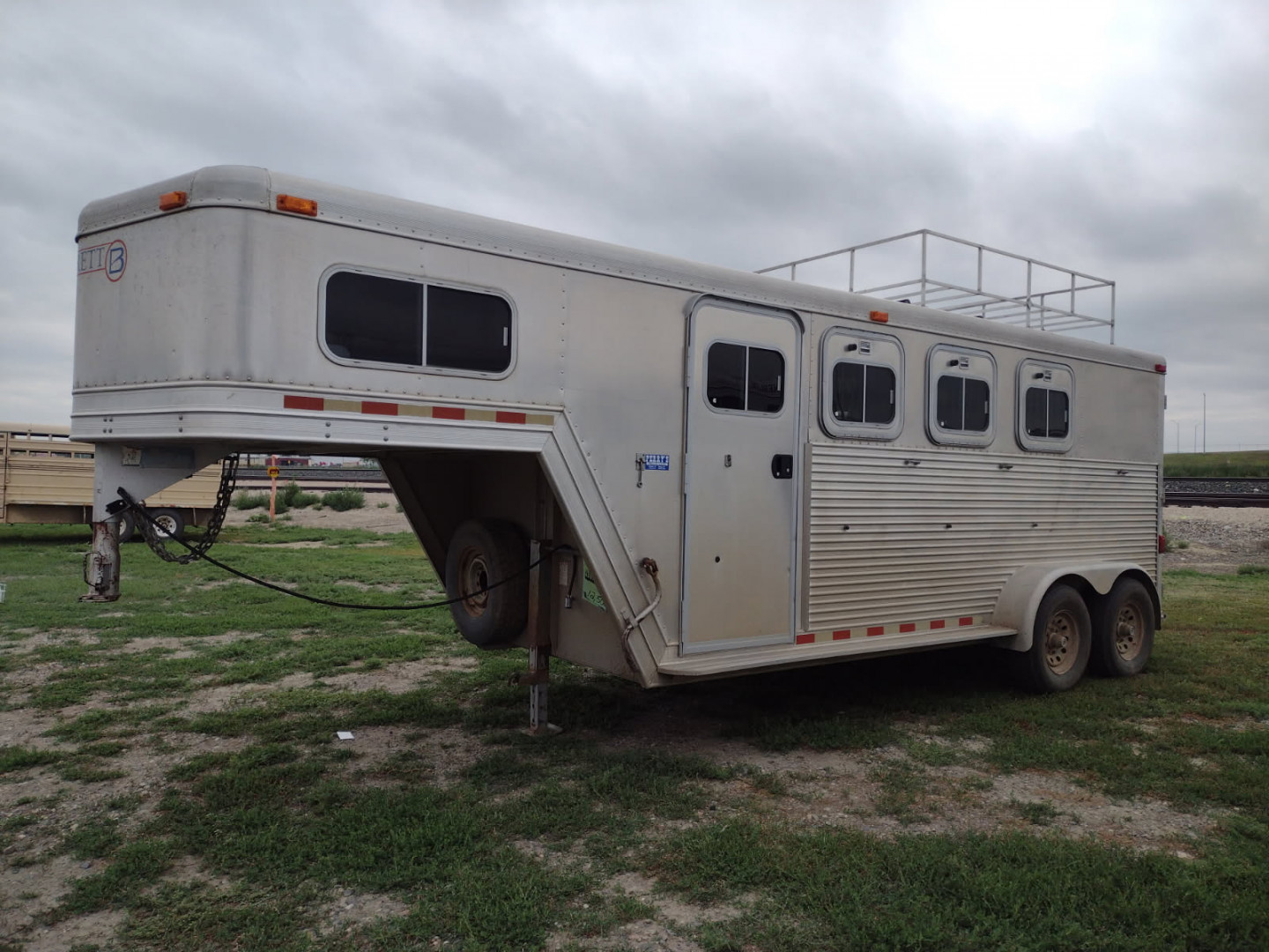 Used 1998 Barrett 3 Horse Trailer