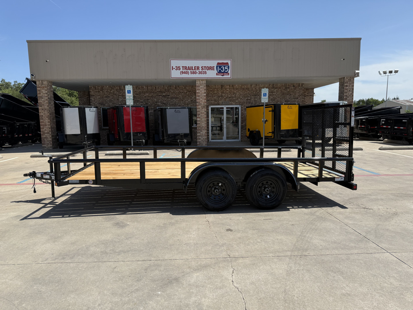 New 2025 Top Hat MP16X83-7E-R Utility Trailer