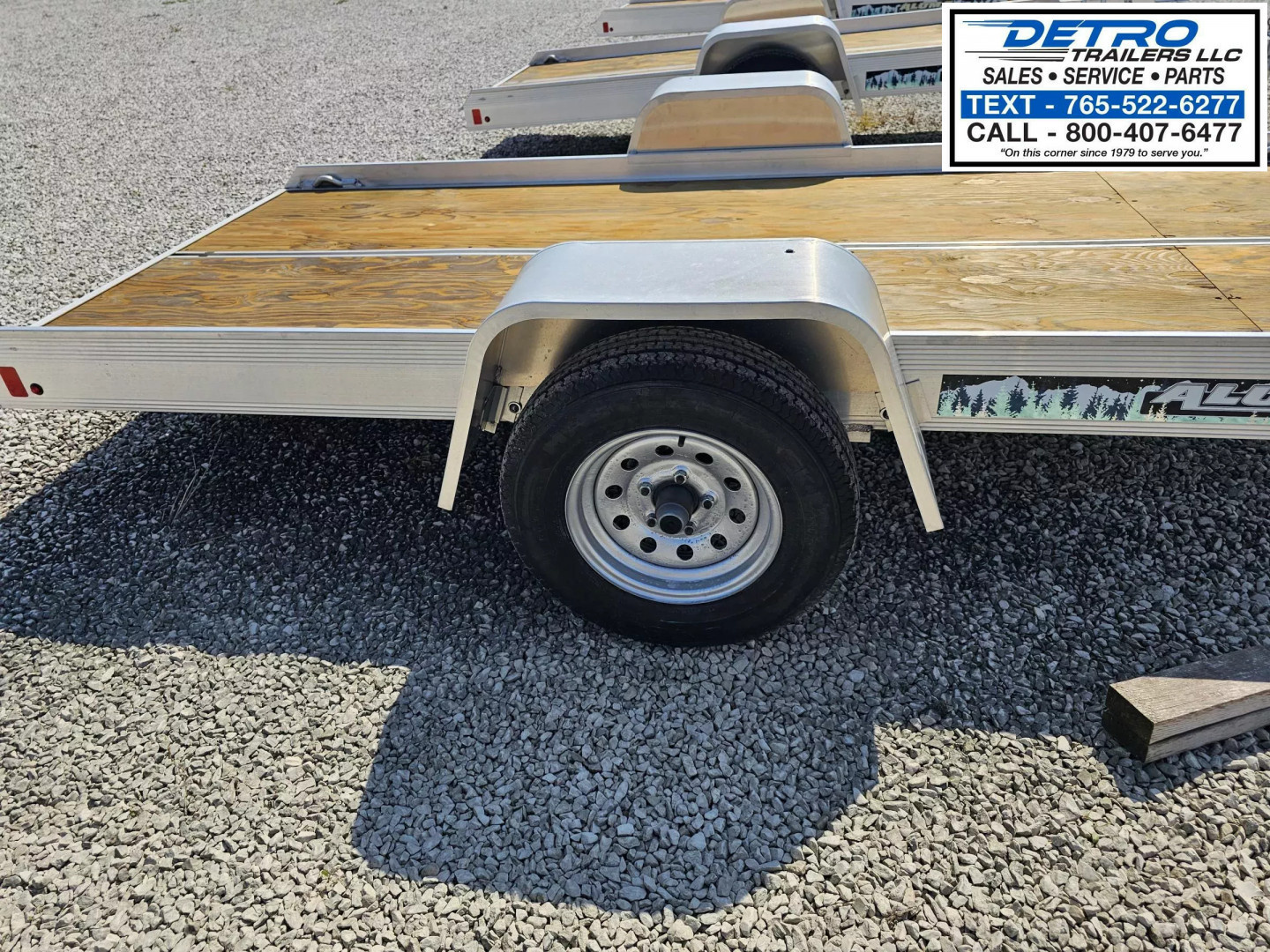 New 2022 Aluma 8605 Tilt 50" x 10' 2K Torsion Idler Snowmobile/Utility Trailer