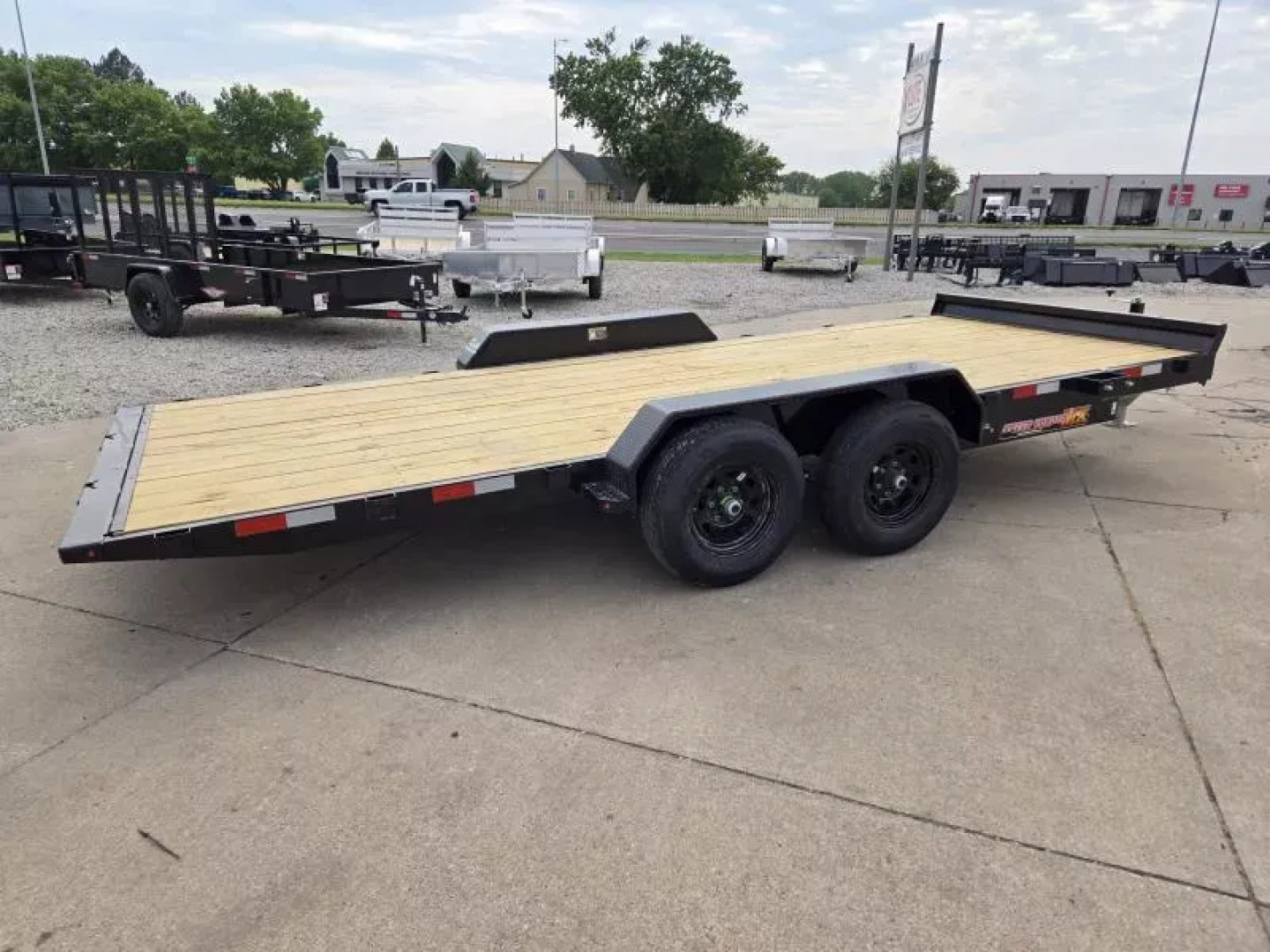 New 2025 H and H Trailer 82x18 Manual Tilt Speed Loader Car Hauler Trailer  10K