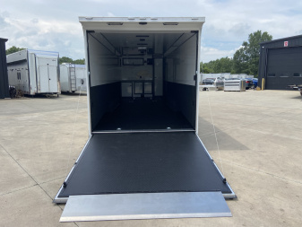 New United USH 28' Racing Trailer