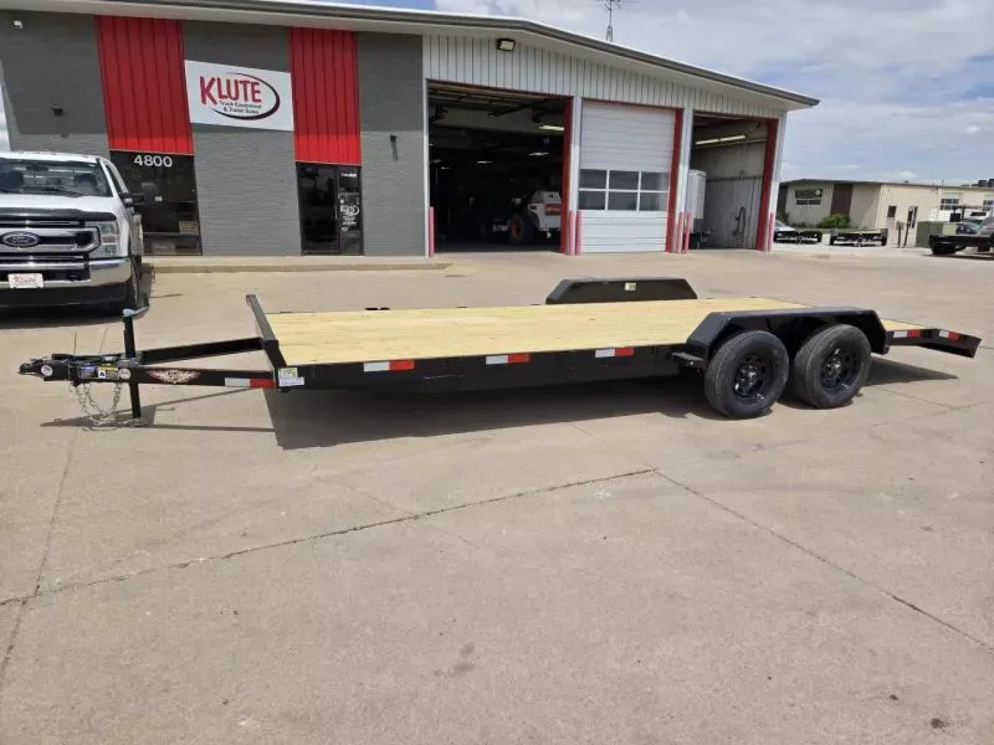 New 2025 H and H Trailer 82 x 20 (18+2) Car Hauler Trailer  7K