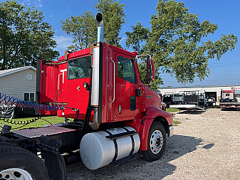 Used 2001 International 9100 Truck