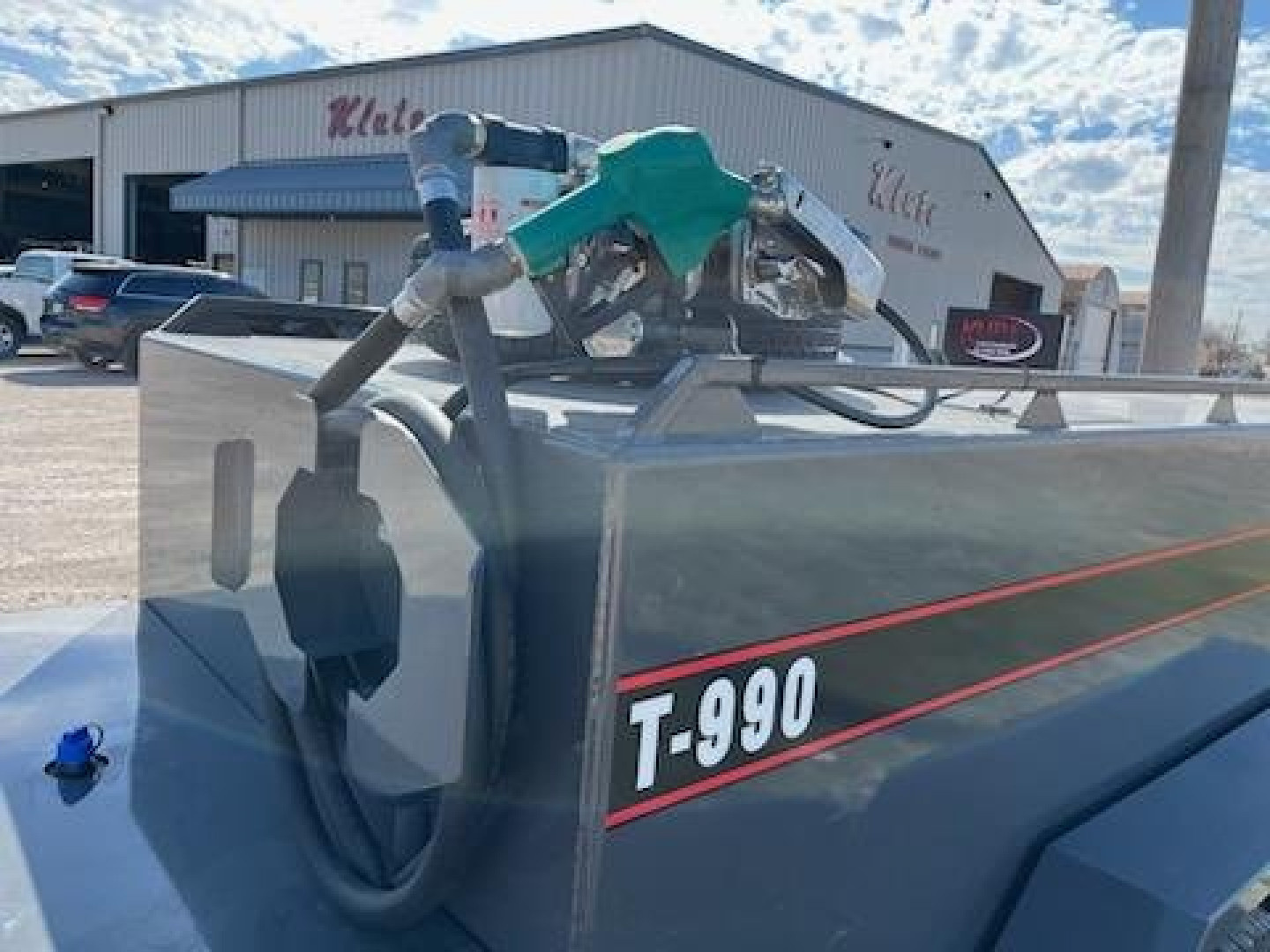 New 2025 Buckshot Trailers 990 Fuel Trailer