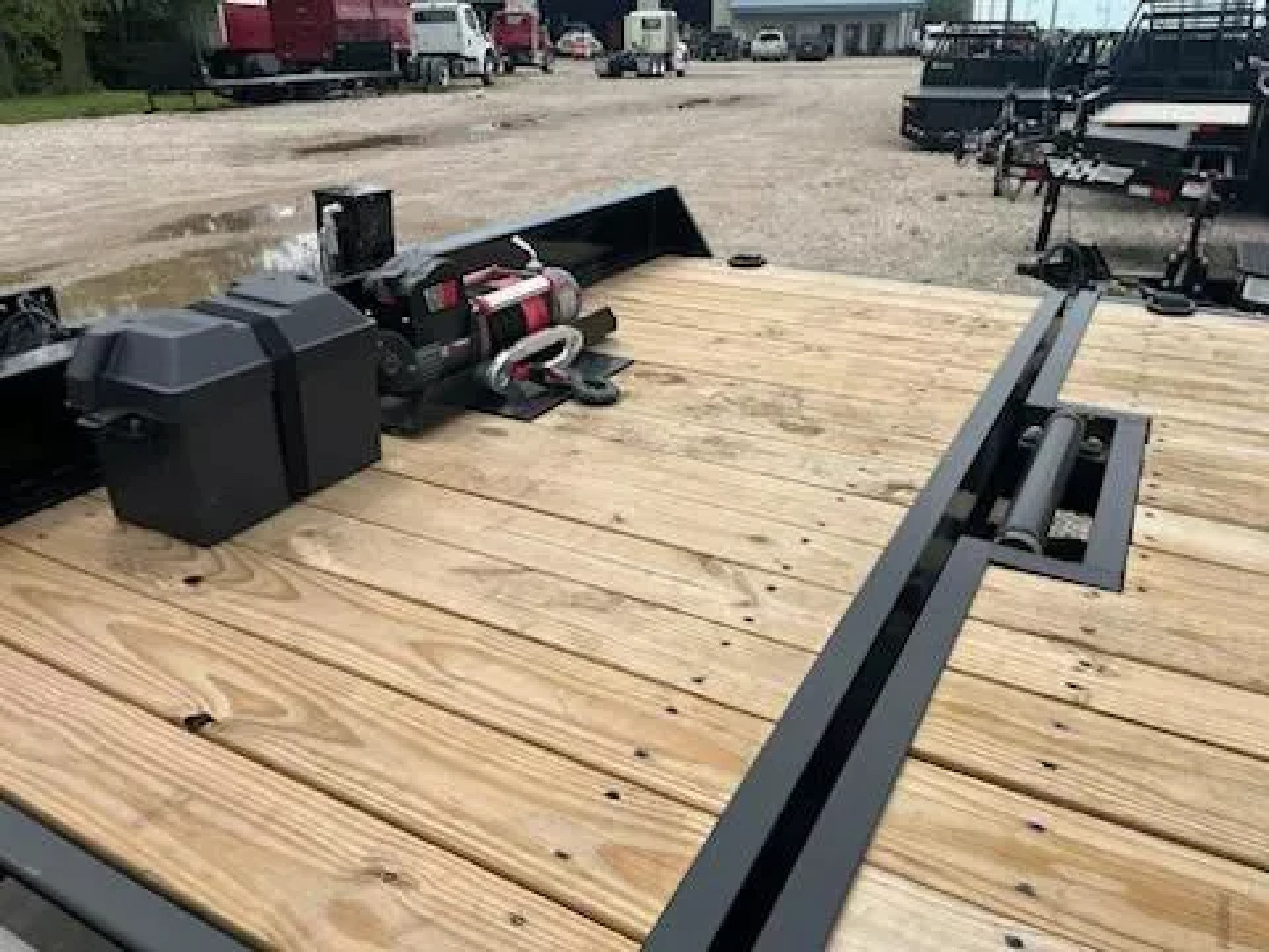 Used 2025 Sure-Trac 8.5 x 22+4 Heavy Duty Power Tilt Deckover Trailer  17.6k