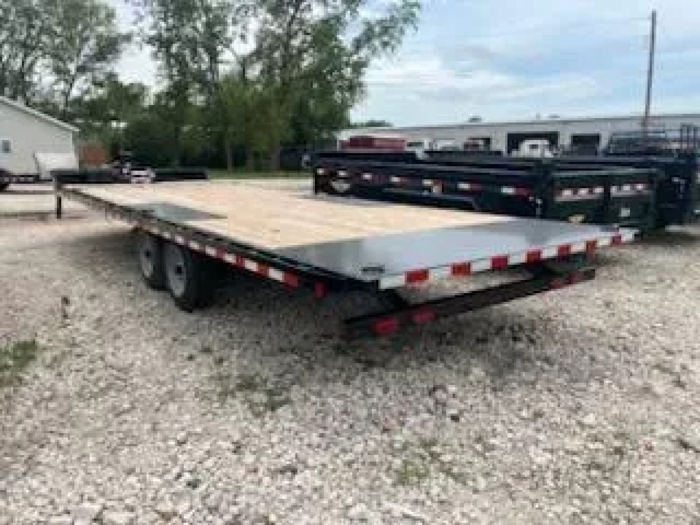 Used 2025 Sure-Trac 8.5 x 22+4 Heavy Duty Power Tilt Deckover Trailer  17.6k