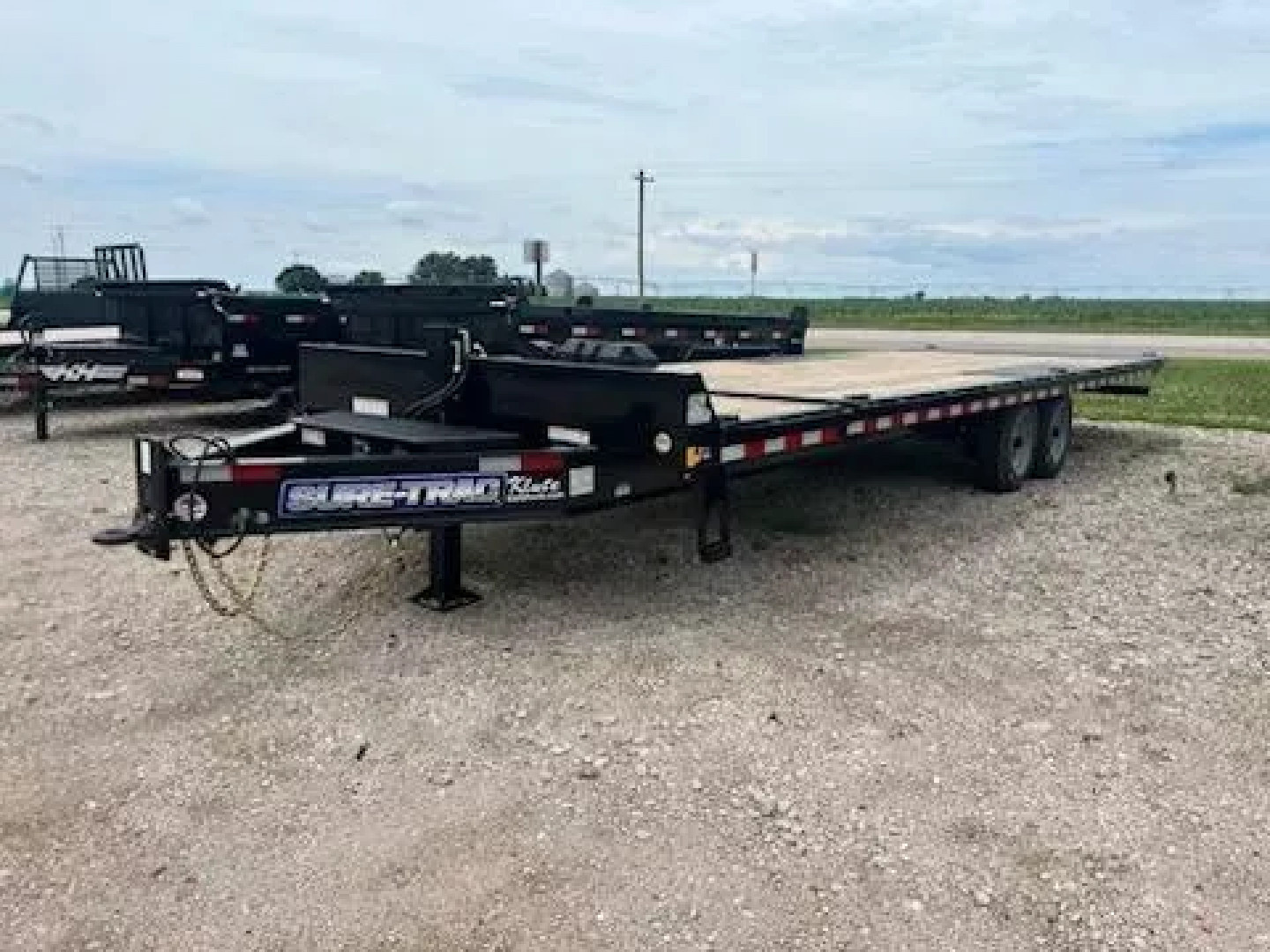 Used 2025 Sure-Trac 8.5 x 22+4 Heavy Duty Power Tilt Deckover Trailer  17.6k