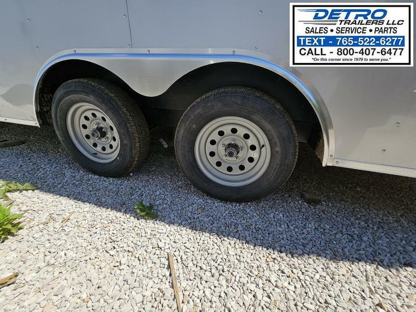 New 2024 Look Trailers ST DLX 8.5' x 20' 7K V-nose Enclosed Car Hauler Trailer K10220STSVCH-070